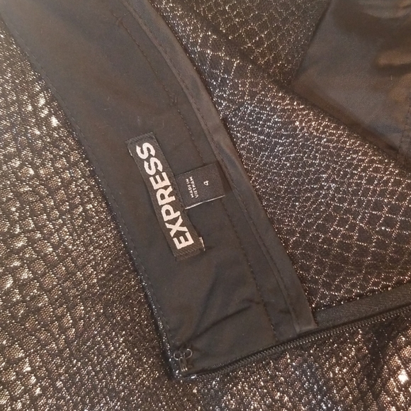 Short - Picture 4 of 4